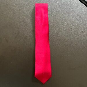 Lord & Taylor Red Tie - 100% Silk, Modern & Stunning